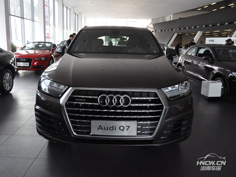 2016款 进口奥迪 Q7 外观